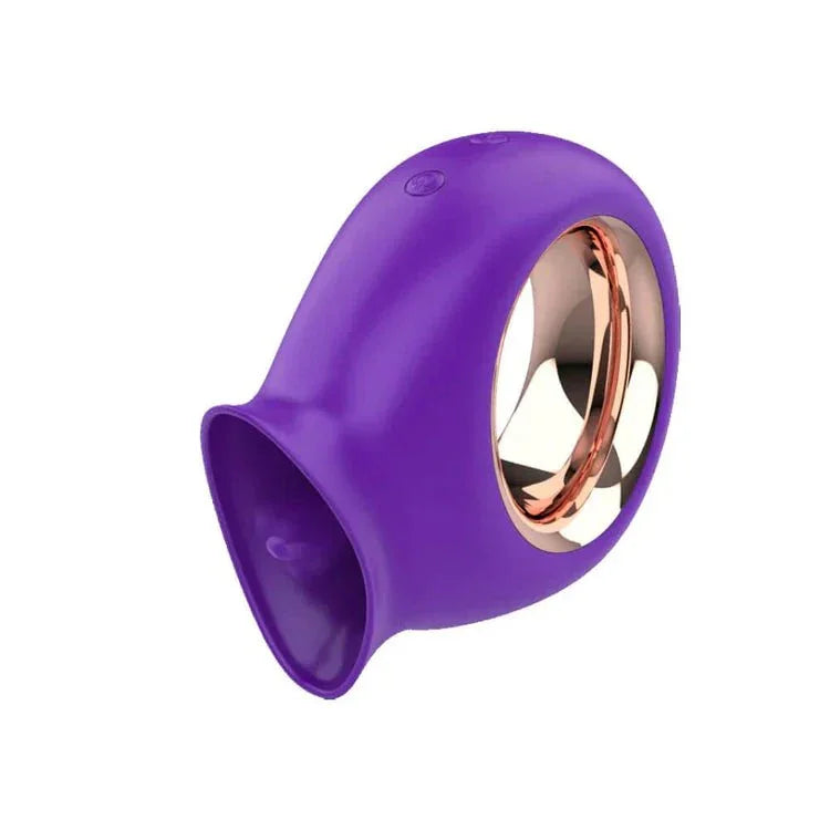 Cleopatra Licking Specialist